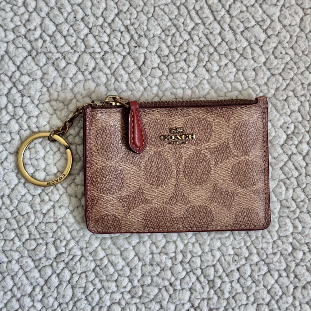 Coach Retail Mini Skinny ID Card Key & Card Holder in Signature Canvas